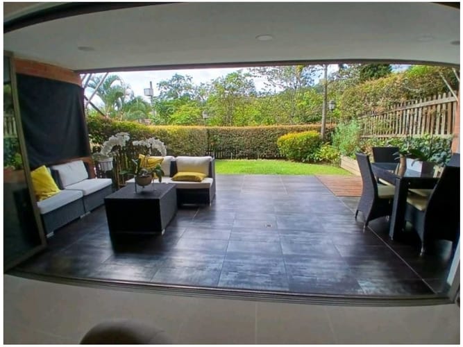 Casa de 3 alcobas en venta en La Sebastiana, Envigado, 355 m² · foto 4 de 20