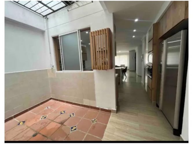 Apartamento de 3 alcobas en venta en Laureles, Medellín, 154 m² · foto 3 de 11