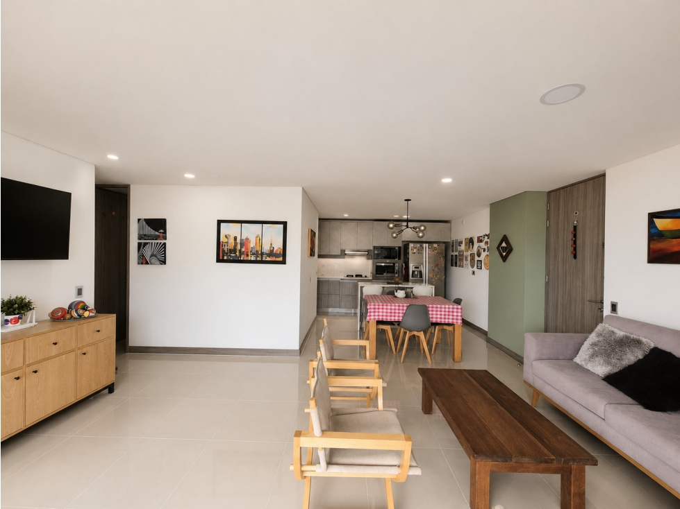 Apartamento en venta en Loma De Las Brujas, Envigado · foto 4 de 14
