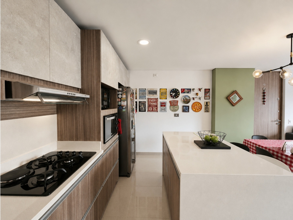 Apartamento en venta en Loma De Las Brujas, Envigado · foto 7 de 14
