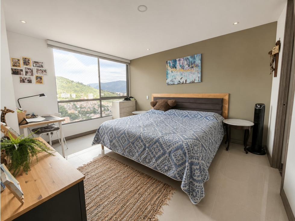 Apartamento en venta en Loma De Las Brujas, Envigado · foto 11 de 14