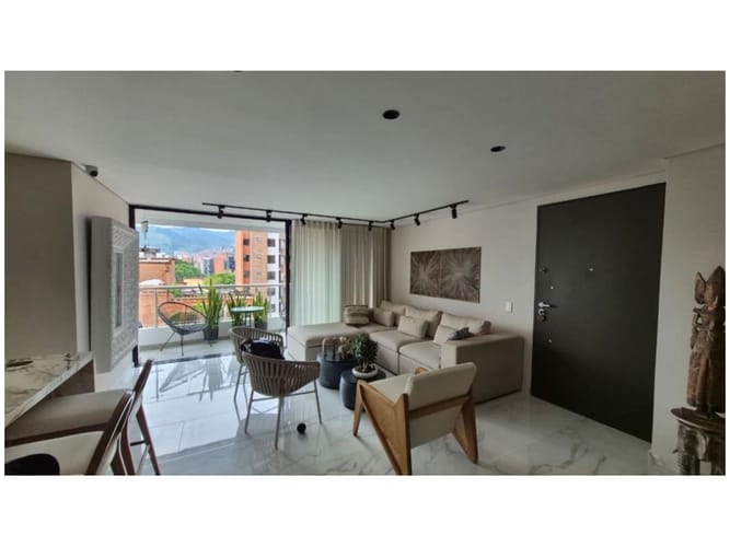 Apartamento en venta en Laureles, Medellín · foto 4 de 24