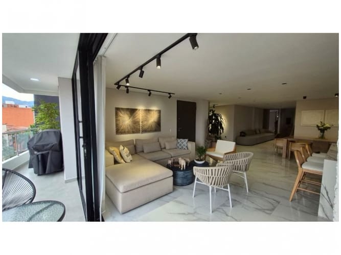Apartamento en venta en Laureles, Medellín · foto 7 de 24