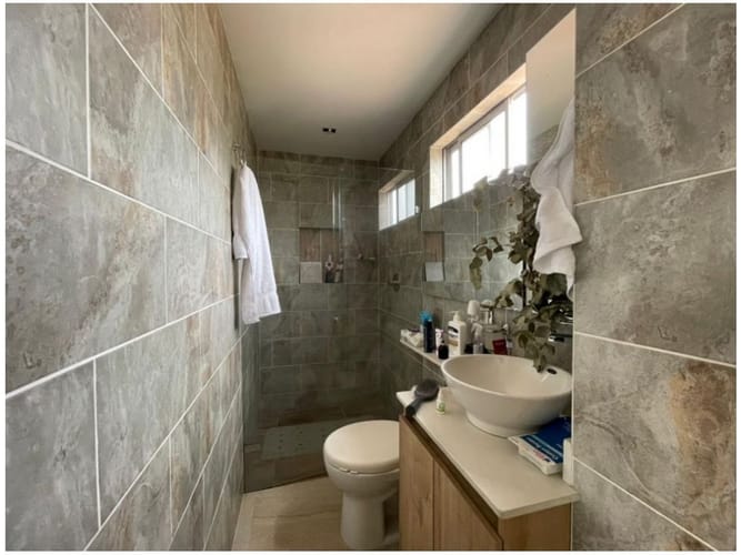 Apartamento de 2 alcobas en venta en La Castellana, Medellín, 100 m² · foto 6 de 12