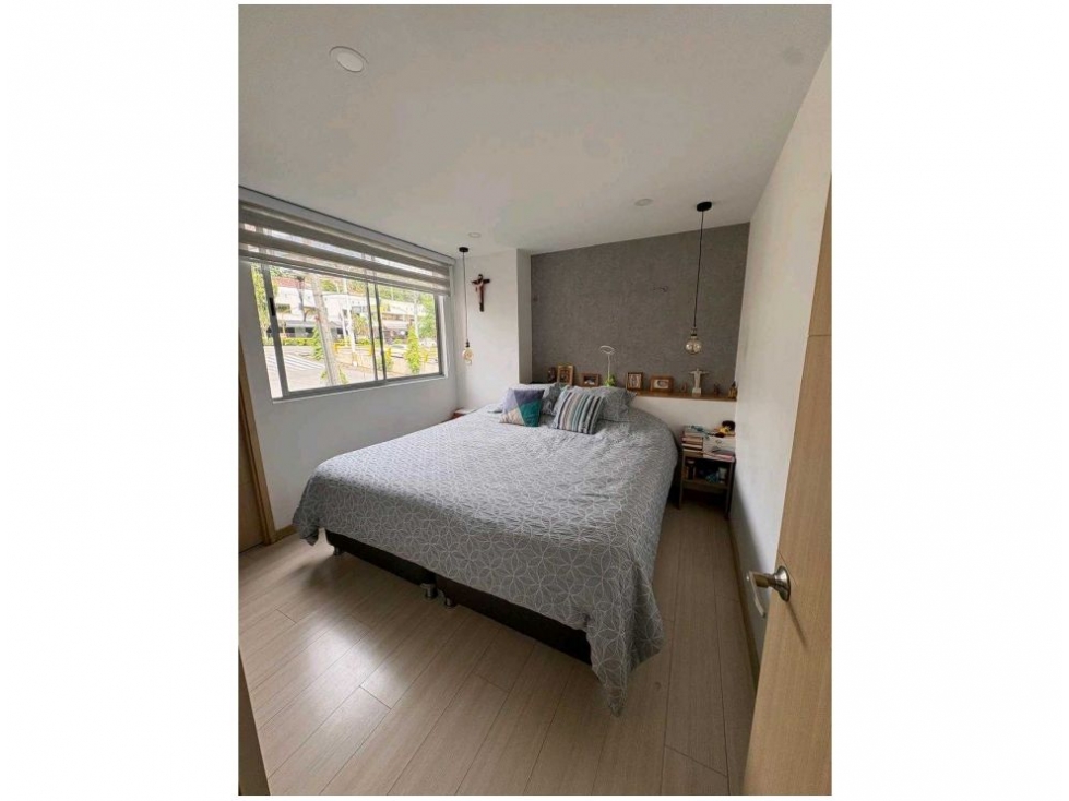 Apartamento en venta en Loma Del Chocho, Envigado · foto 7 de 16