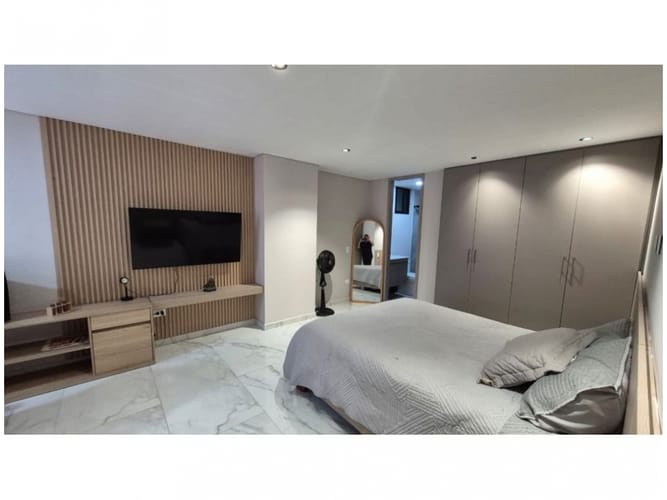 Apartamento en venta en Laureles, Medellín · foto 17 de 24