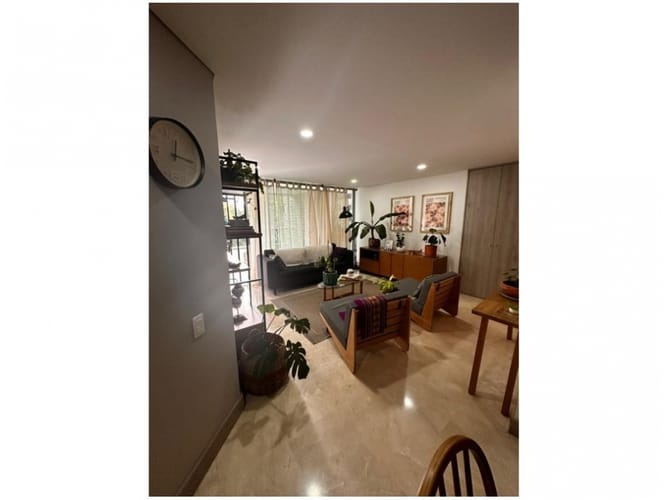 Apartamento de 3 alcobas en venta en Laureles, Medellín, 120 m² · foto 2 de 13