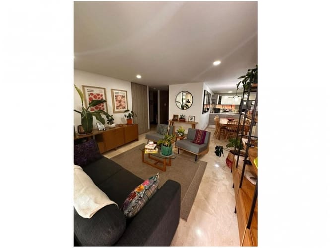Apartamento de 3 alcobas en venta en Laureles, Medellín, 120 m² · foto 3 de 13