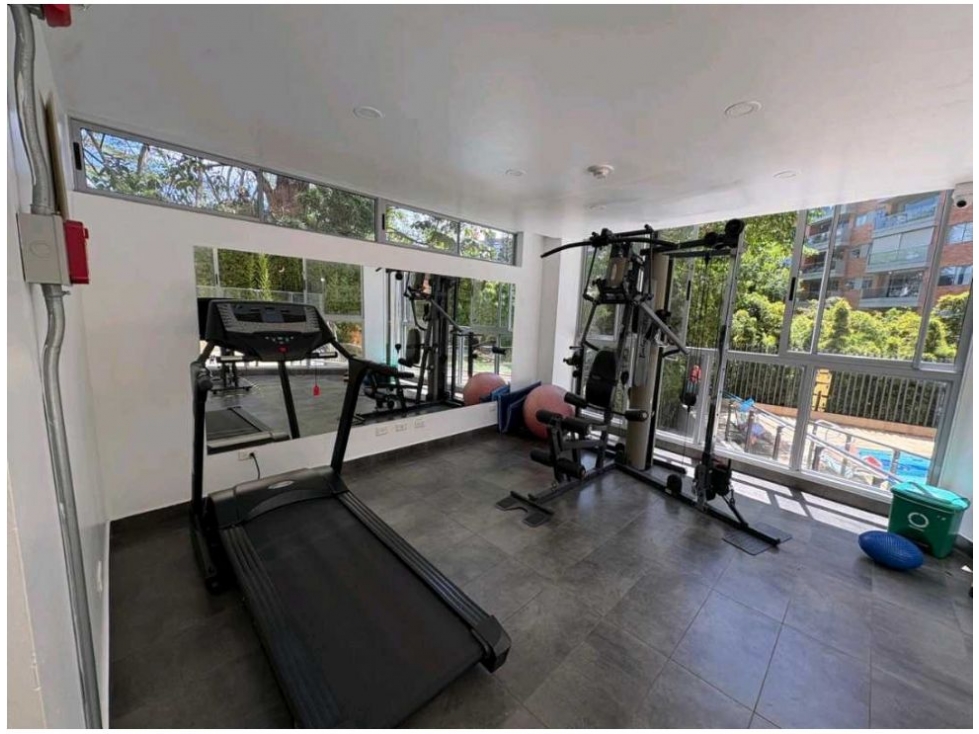 Apartamento en venta en Loma Del Chocho, Envigado · foto 13 de 16
