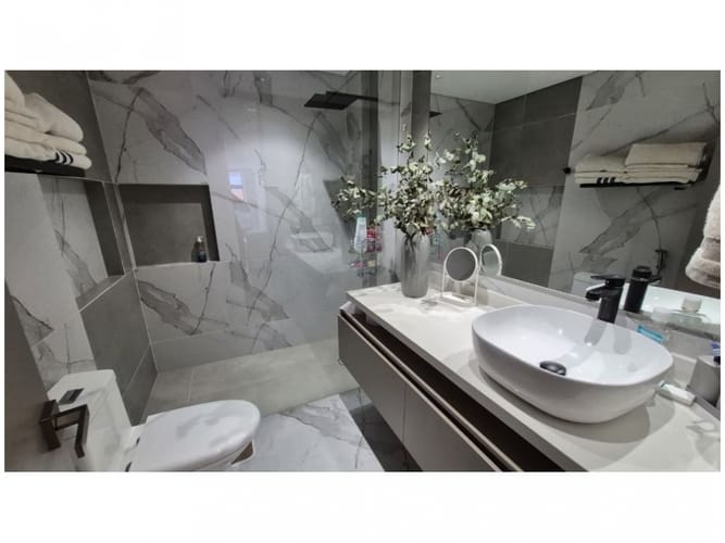 Apartamento en venta en Laureles, Medellín · foto 22 de 24