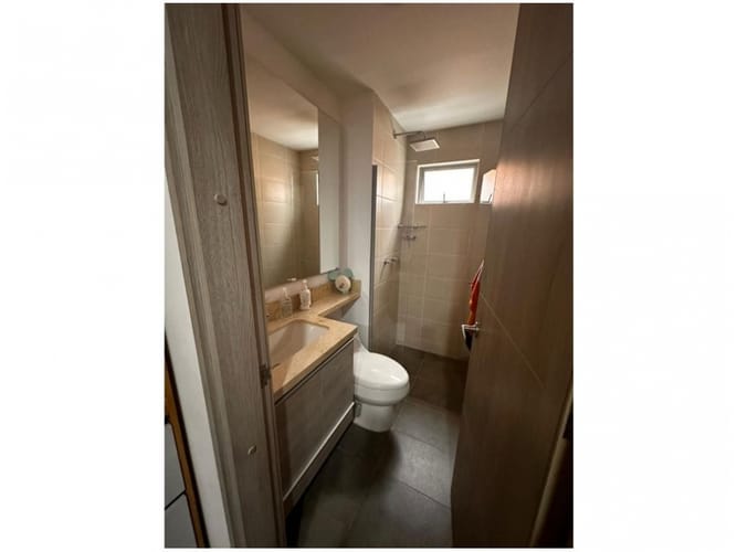 Apartamento de 3 alcobas en venta en Laureles, Medellín, 120 m² · foto 9 de 13