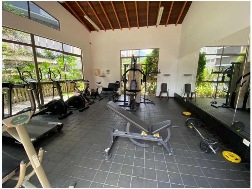 Apartamento en venta en Los Naranjos, Envigado · foto 9 de 15