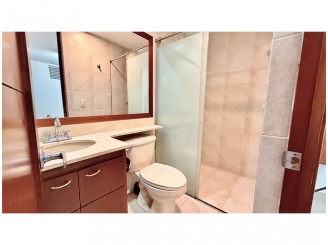Apartamento de 2 alcobas en venta en San Lucas, Medellín, 107 m² · foto 14 de 24