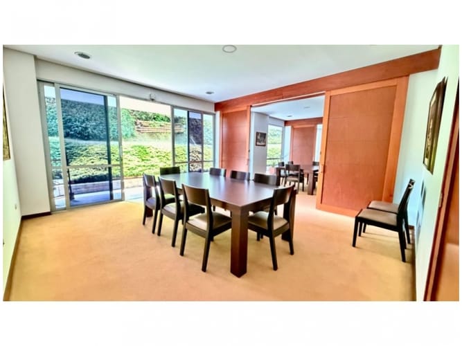 Apartamento de 2 alcobas en venta en San Lucas, Medellín, 107 m² · foto 19 de 24