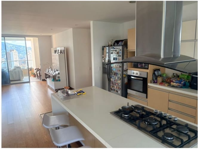 Apartamento en venta en El Poblado, Medellín · foto 9 de 12