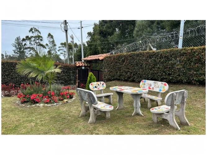 Finca en venta en Santa Elena, Medellín, 180 m² · foto 4 de 24