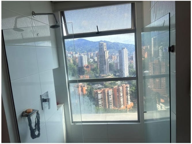 Apartamento en venta en El Poblado, Medellín · foto 11 de 12