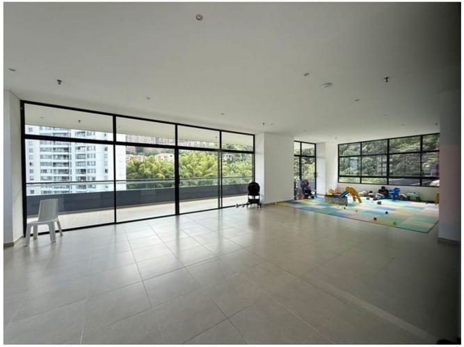 Apartamento en venta en El Poblado, Medellín · foto 22 de 24