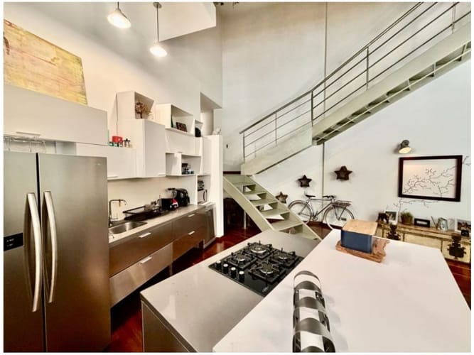 Apartamento de 2 alcobas en venta en Los Naranjos, Medellín, 180 m² · foto 5 de 22