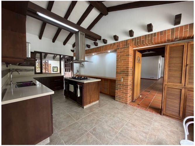 Casa de 2 alcobas en venta en El Porvenir, Rionegro, 335 m² · foto 5 de 20