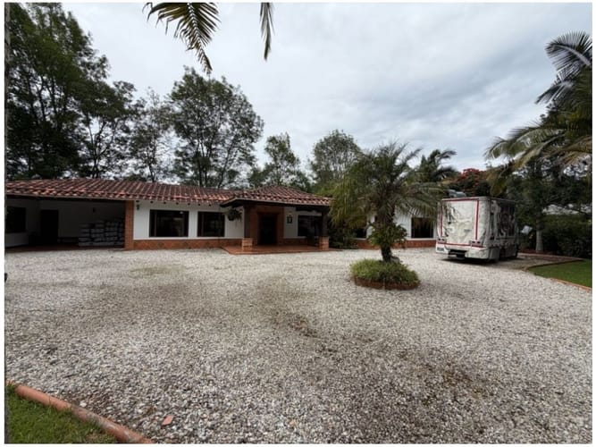 Casa de 2 alcobas en venta en El Porvenir, Rionegro, 335 m² · foto 20 de 20