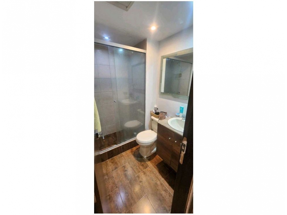 Apartamento en venta en Los Colores, Medellín · foto 15 de 24