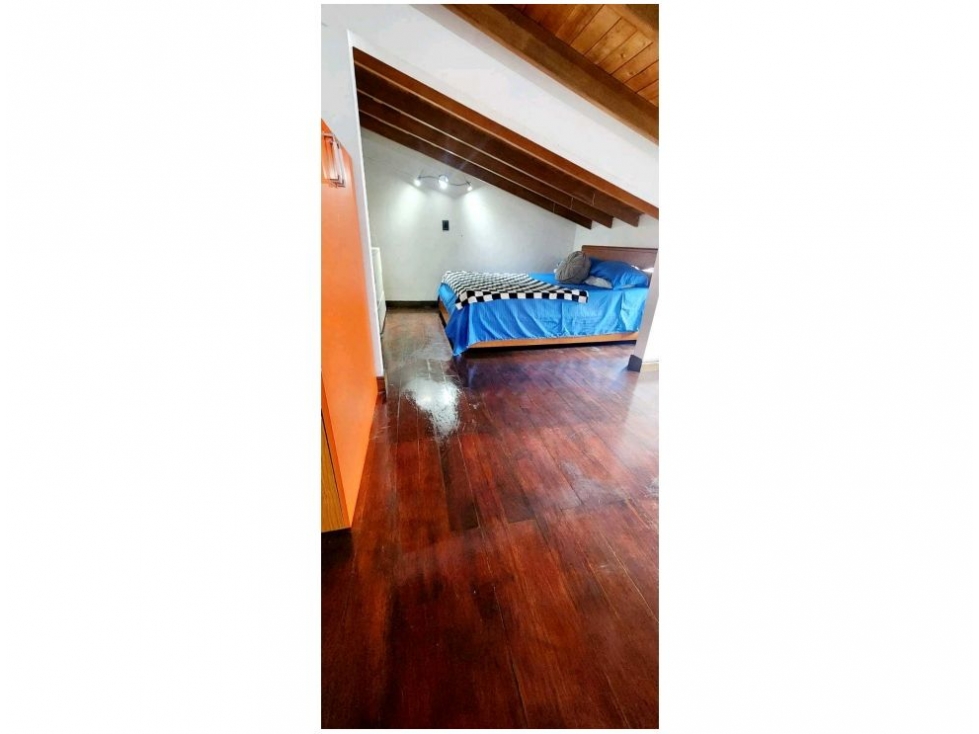Apartamento en venta en Los Colores, Medellín · foto 18 de 24