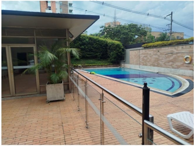 Apartamento de 3 alcobas en venta en Los Parra, Medellín, 130 m² · foto 6 de 16