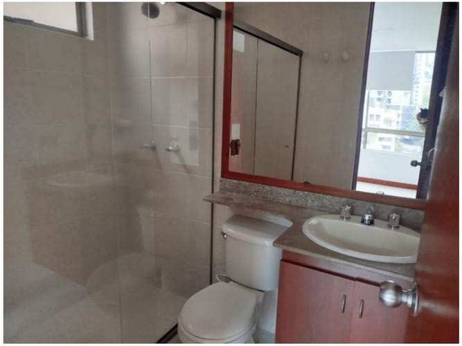 Apartamento de 3 alcobas en venta en Los Parra, Medellín, 130 m² · foto 7 de 16