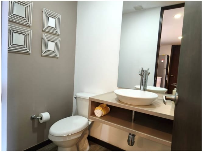 Apartamento de 2 alcobas en venta en Patio Bonito, Medellín, 90 m² · foto 13 de 24