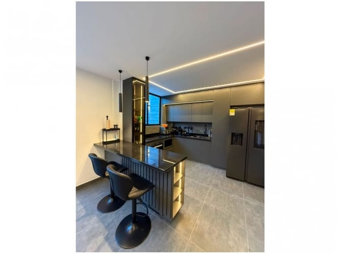 Casa de 3 alcobas en venta en La Ceja, 157 m² · foto 11 de 24