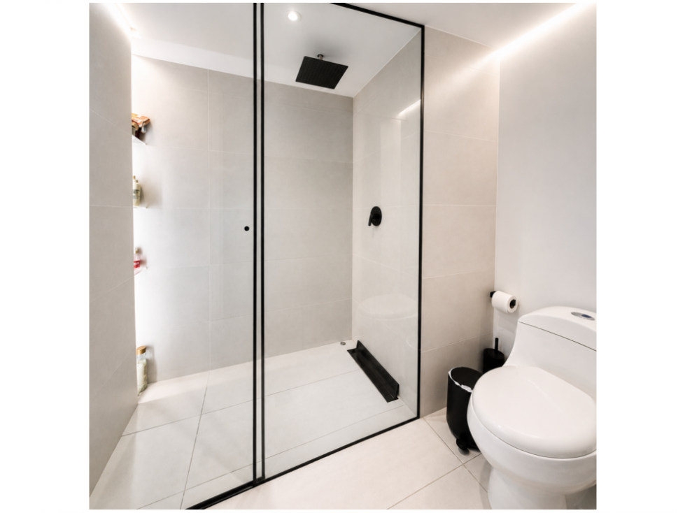 Apartamento en venta en El Poblado, Medellín · foto 8 de 10
