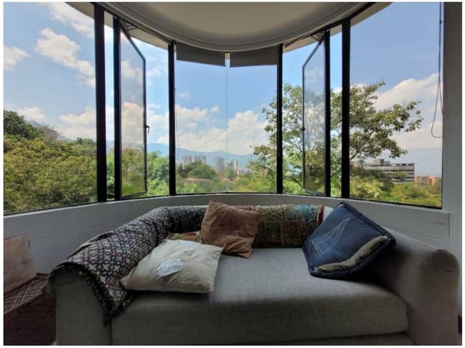 Apartamento de 4 alcobas en venta en El Diamante No. 2, Medellín, 240 m² · foto 2 de 13