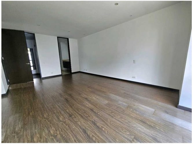 Apartamento de 3 alcobas en venta en Los Naranjos, Medellín, 145 m² · foto 14 de 16
