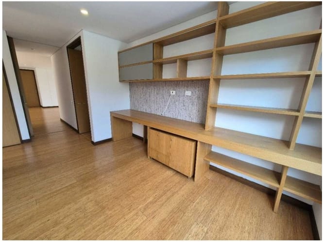 Apartamento de 3 alcobas en venta en Los Balsos, Medellín, 171 m² · foto 18 de 24