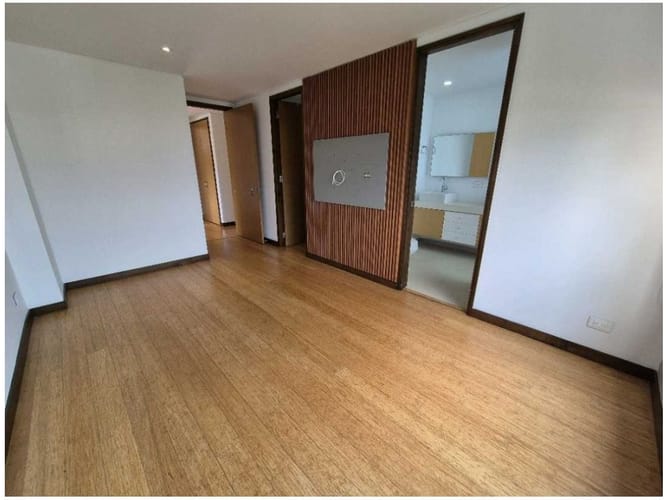 Apartamento de 3 alcobas en venta en Los Balsos, Medellín, 171 m² · foto 21 de 24