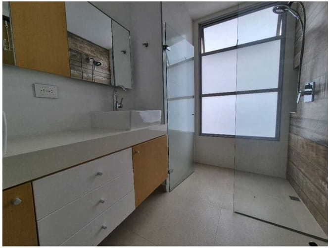 Apartamento de 3 alcobas en venta en Los Balsos, Medellín, 171 m² · foto 22 de 24