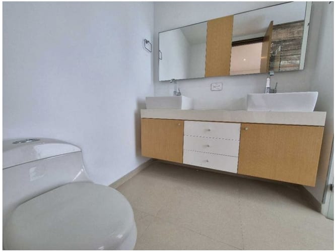 Apartamento de 3 alcobas en venta en Los Balsos, Medellín, 171 m² · foto 24 de 24