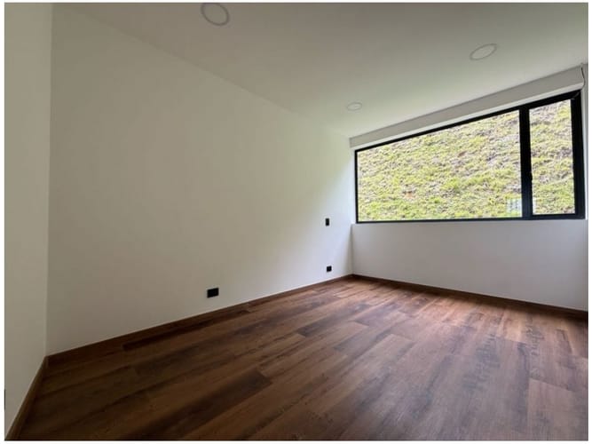 Casa de 4 alcobas en venta en Pantanillo, Envigado, 316 m² · foto 8 de 19