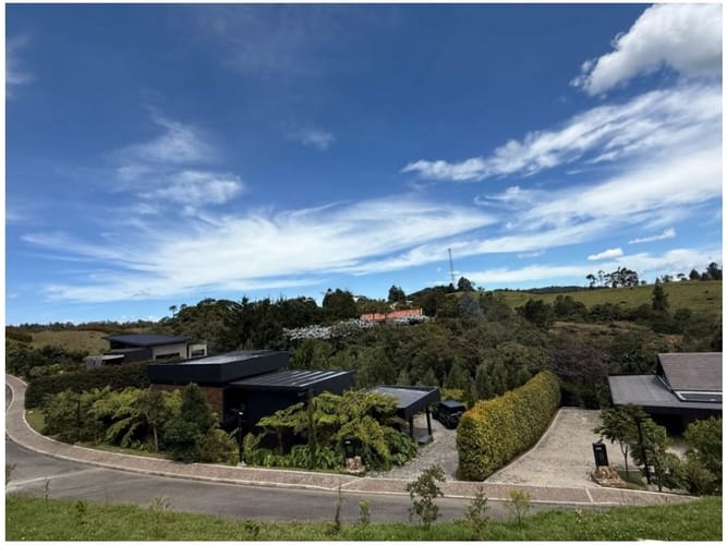 Casa de 4 alcobas en venta en Pantanillo, Envigado, 316 m² · foto 17 de 19