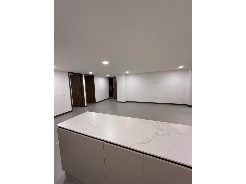 Apartamento en venta en Laureles, Medellín · foto 2 de 5