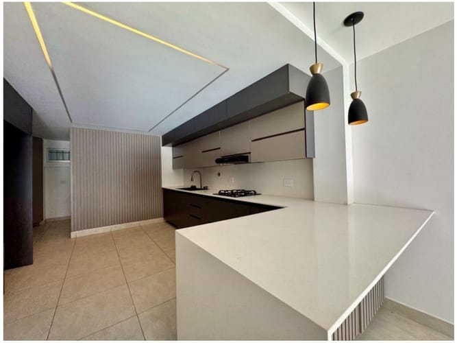 Casa de 4 alcobas en venta en Los Balsos, Medellín, 280 m² · foto 5 de 24