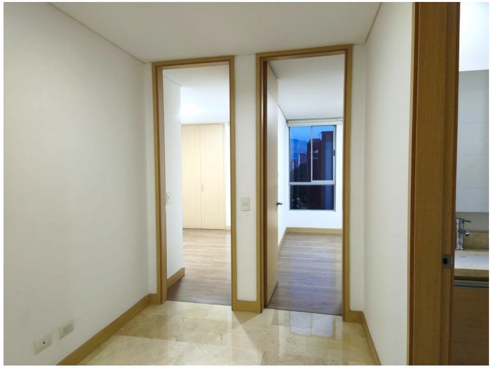 Apartamento en venta en Laureles, Medellín · foto 8 de 20