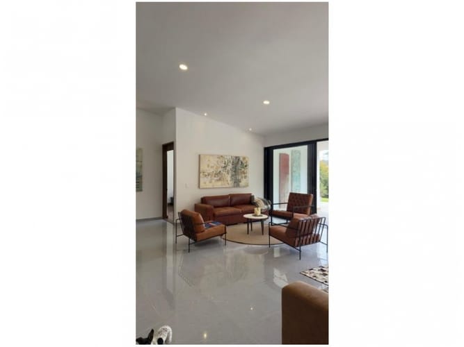 Casa de 3 alcobas en venta en Palmas, La Ceja, 283 m² · foto 7 de 24