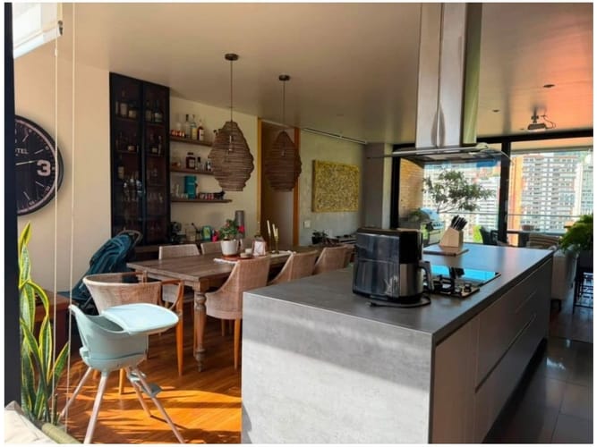 Apartamento en venta en El Poblado, Medellín · foto 7 de 11