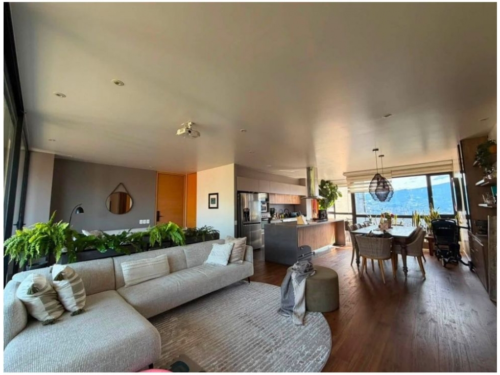 Apartamento en venta en El Poblado, Medellín · foto 8 de 11