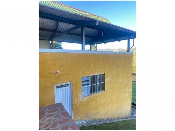 Finca en venta en La Brizuela, Guarne, 300 m² · foto 8 de 14