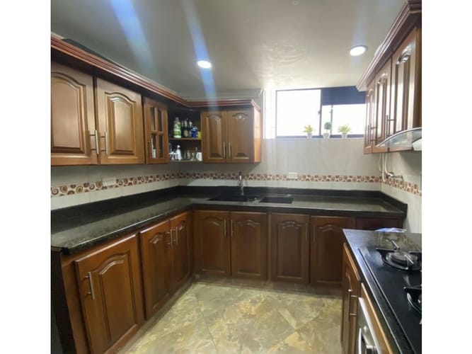 Apartamento en venta en Calasanz, Medellín · foto 10 de 14