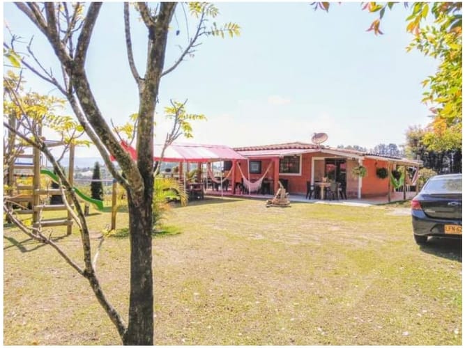 Finca en venta en El Porvenir, Rionegro, 250 m² · foto 2 de 17