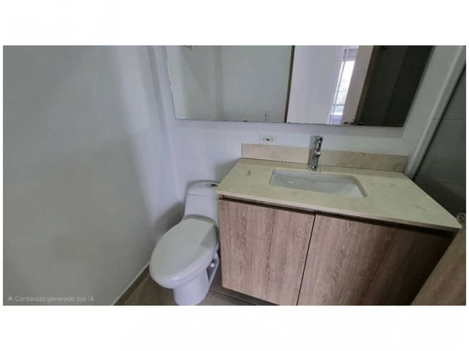 Apartamento de 3 alcobas en venta en Tres Esquinas, Sabaneta, 87 m² · foto 6 de 18